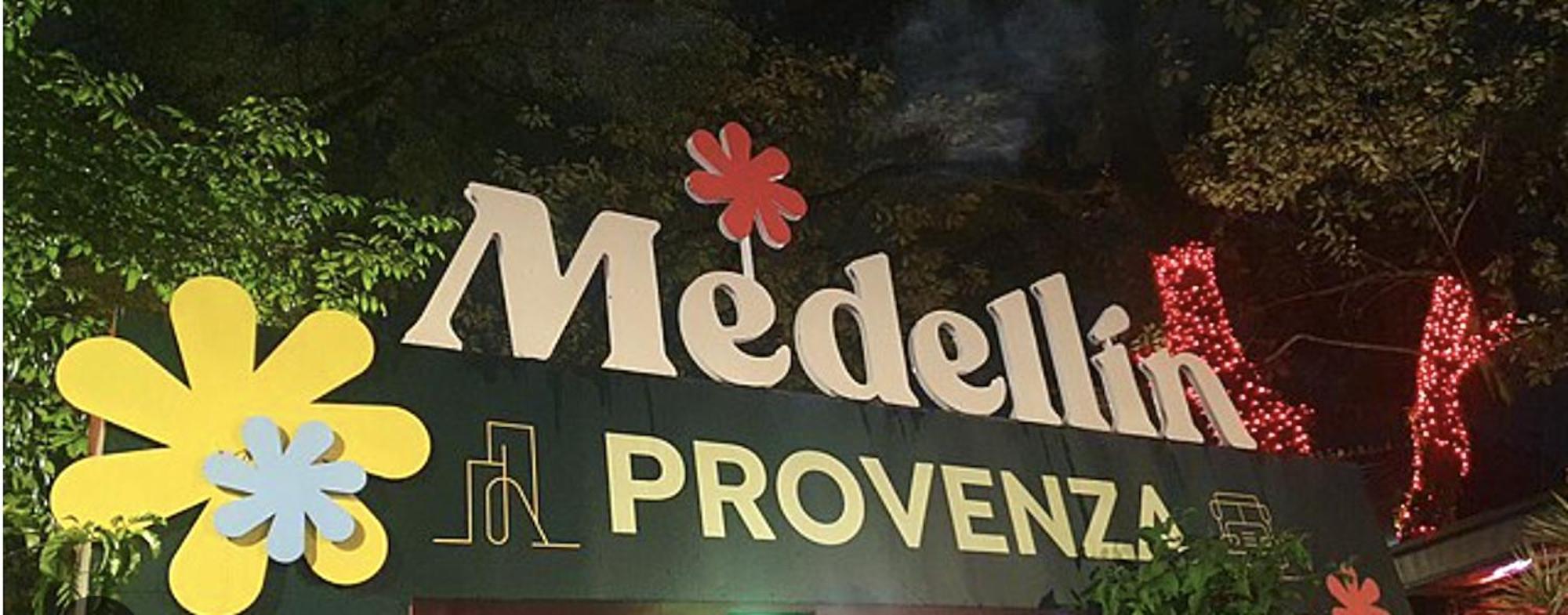 Hotel Provenza Garden Medellin Bagian luar foto